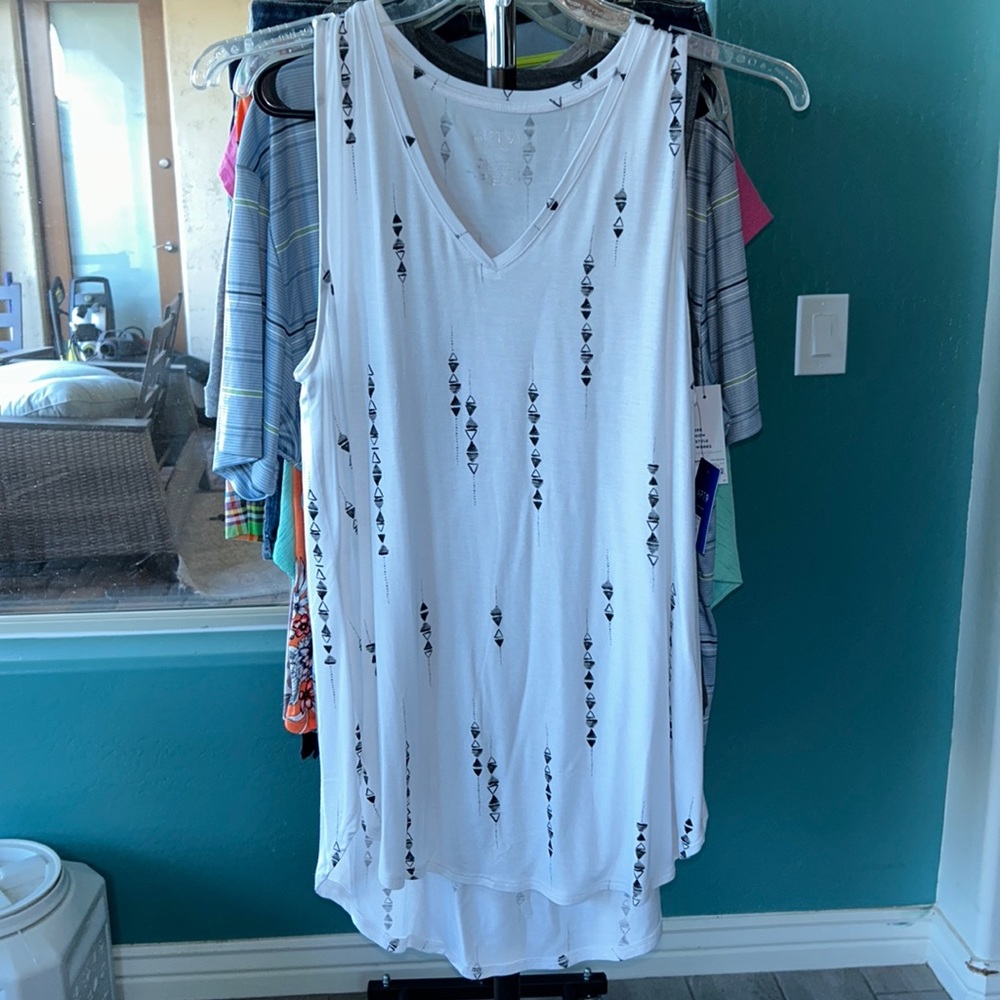 Sleeveless Top